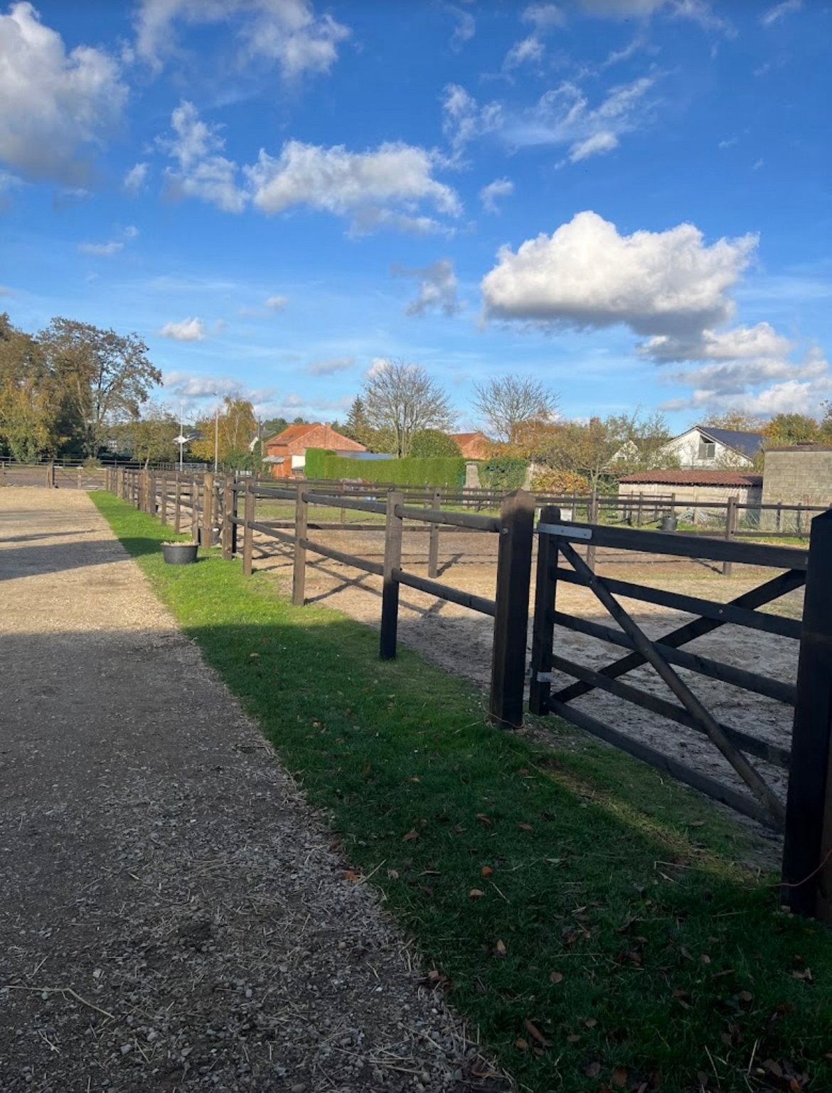 Pensionstalling met weidegang, Stalling