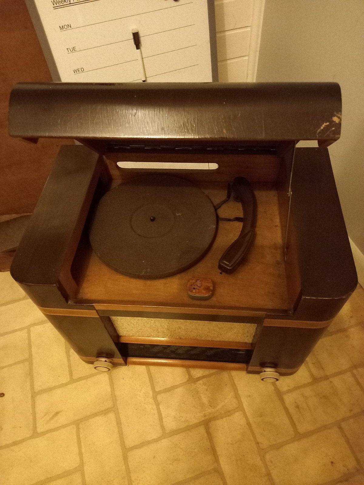 Tourne-disque Realson Radio 78 tours, TV, Hi-fi & Vidéo, Tourne-disques, Enlèvement, Utilisé, Tourne-disque, Autres marques