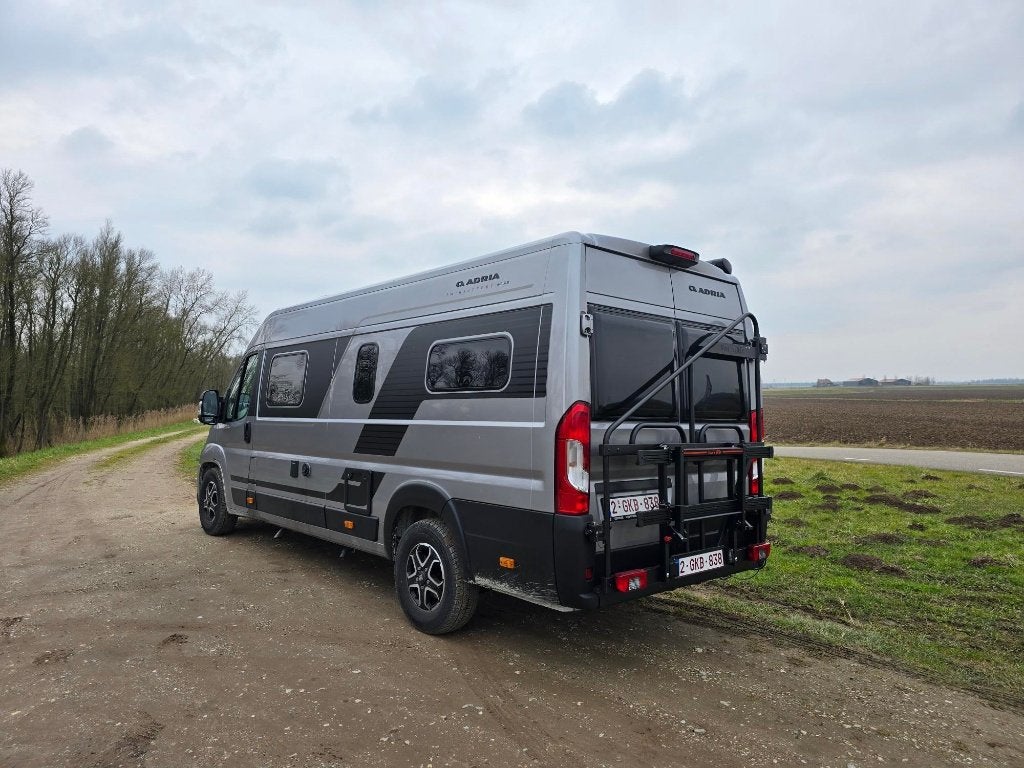 Campervan Fiat Adria, Caravans en Kamperen, Automaat, Chemisch toilet, Fiat, Tot en met 2