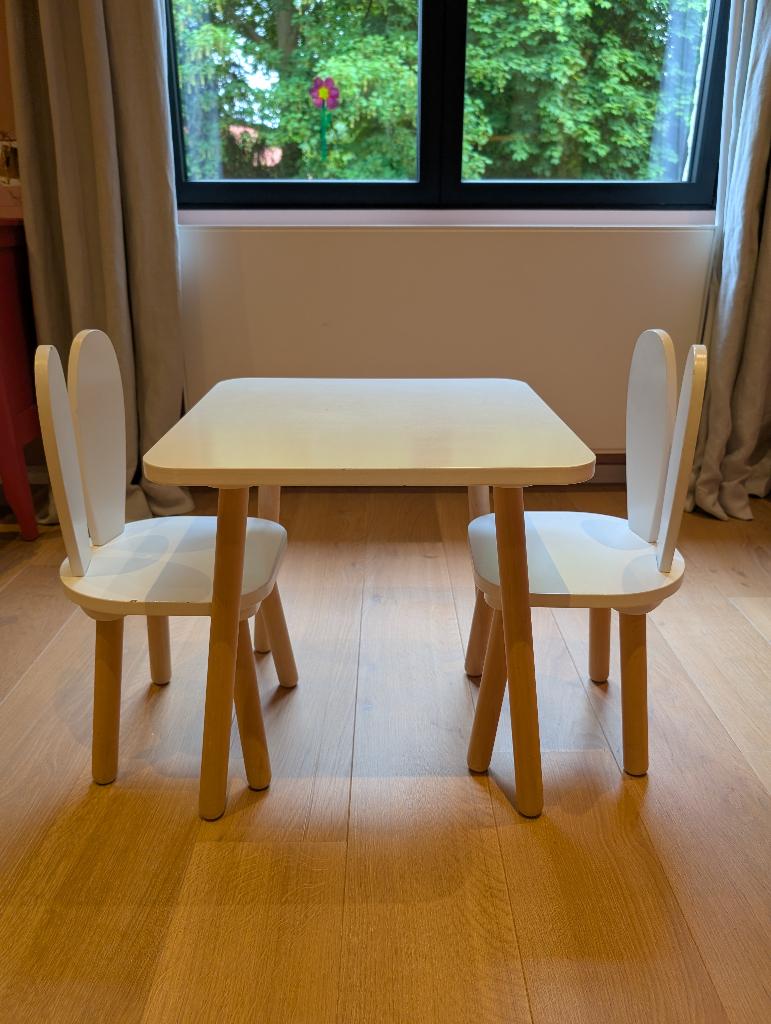 Kindertafel met stoeltjes Petit Amélie, Ophalen, Gebruikt, Tafel(s) en Stoel(en)