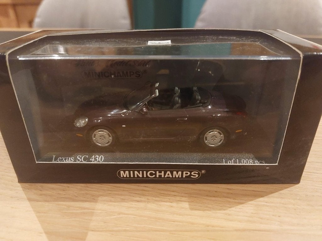 Minichamps Lexus SC 430 de 2001 Purple metallic cabrio 1/43, Ophalen of Verzenden, Nieuw, Auto, MiniChamps