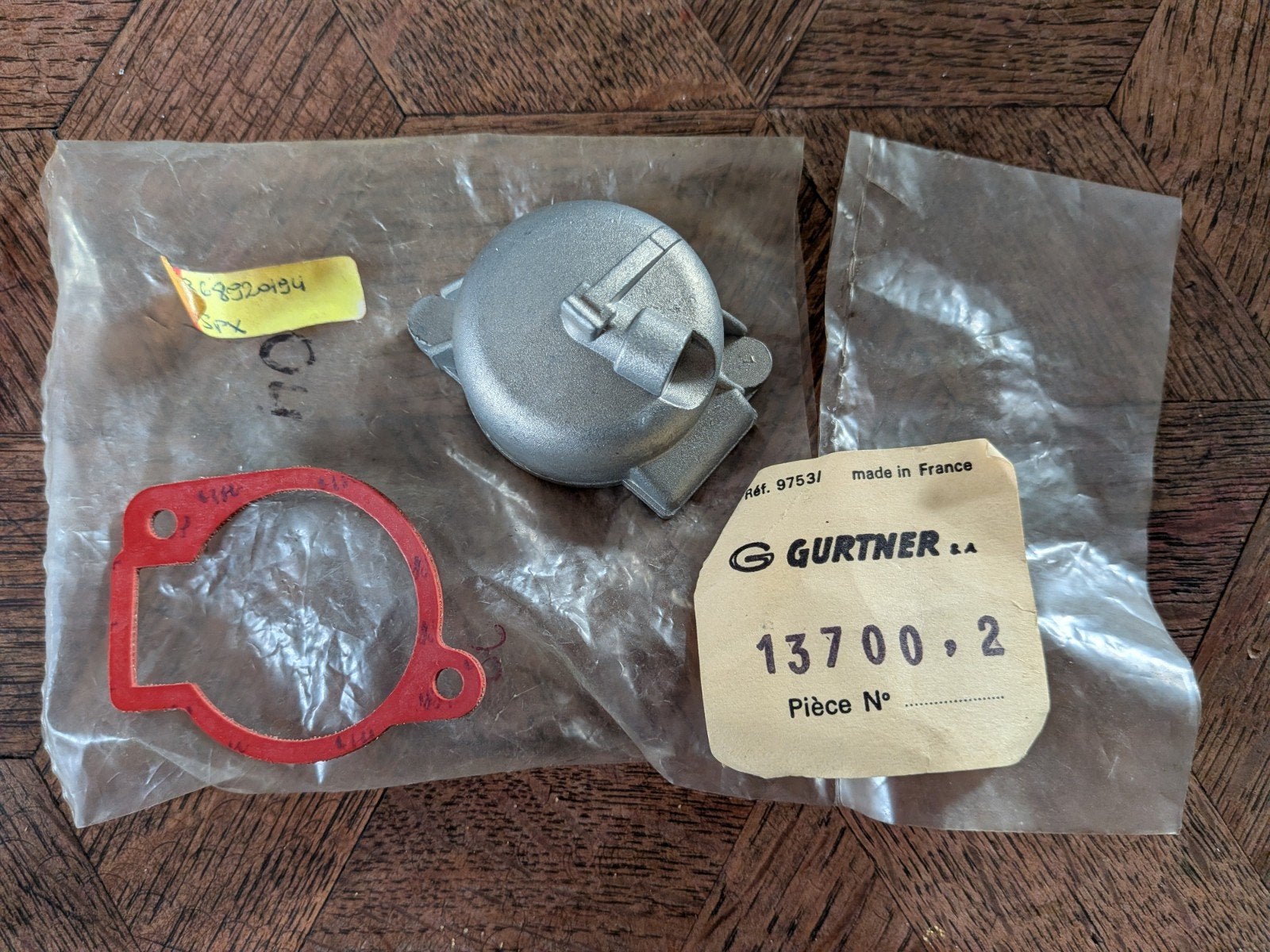 Peugeot SPX carburateurtankdeksel, Fietsen en Brommers, Brommeronderdelen | Algemeen, Ophalen, Carburateur