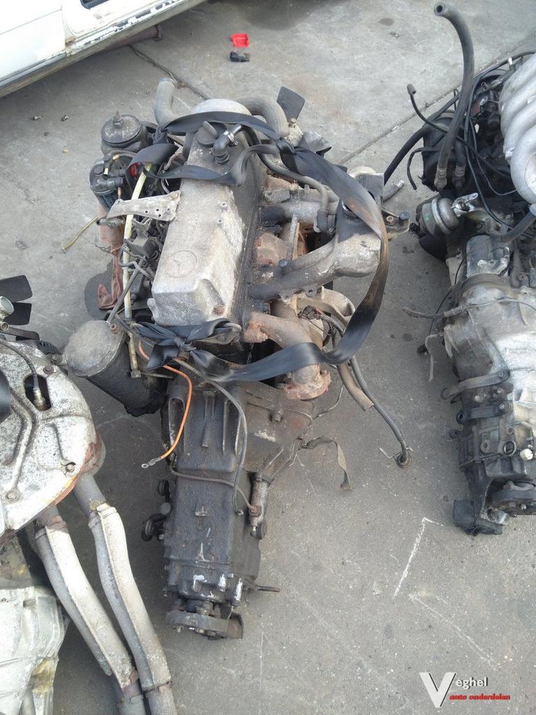 Mercedes w123 diesel motoren 200 en 220 diesel niet horen lo, Ophalen, Gebruikt, -, -