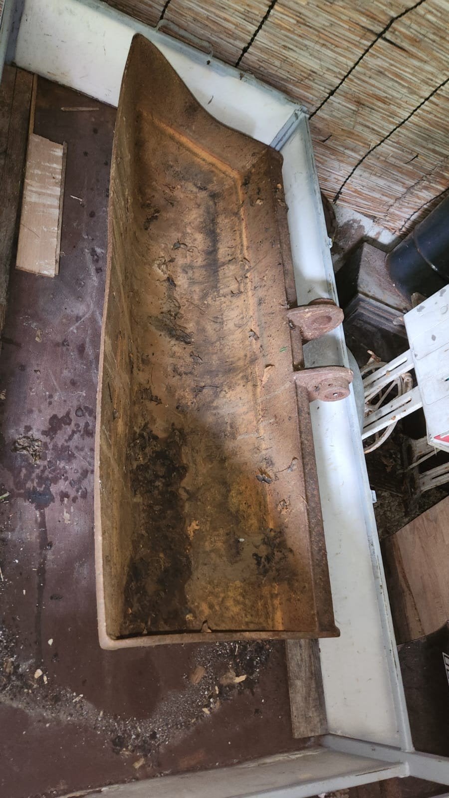 Godet d'excavatrice, Enlèvement, Excavatrice