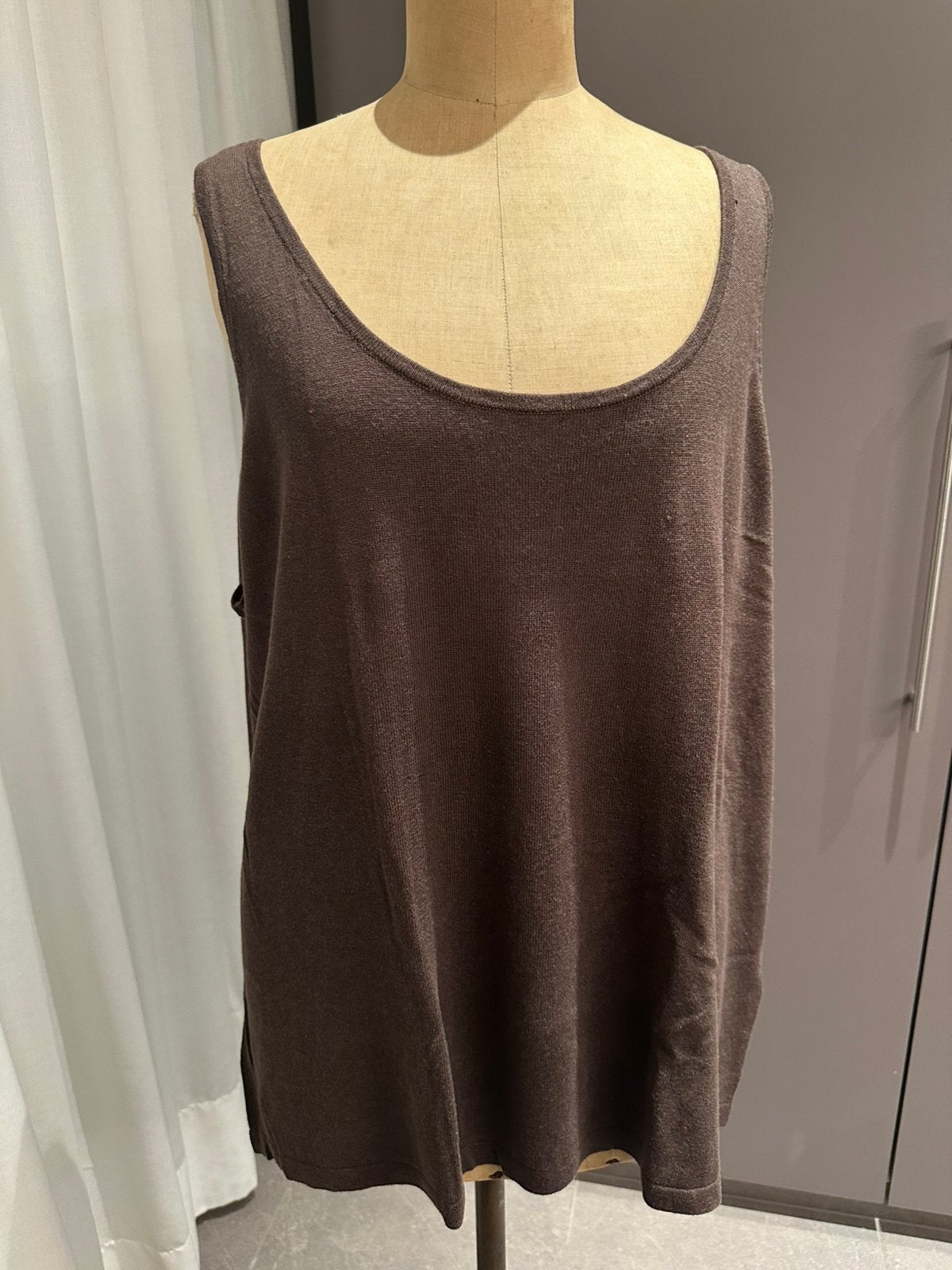 Nouveau top marron de XANDRES GOLD, taille III (50), Enlèvement ou Envoi, Neuf, Brun