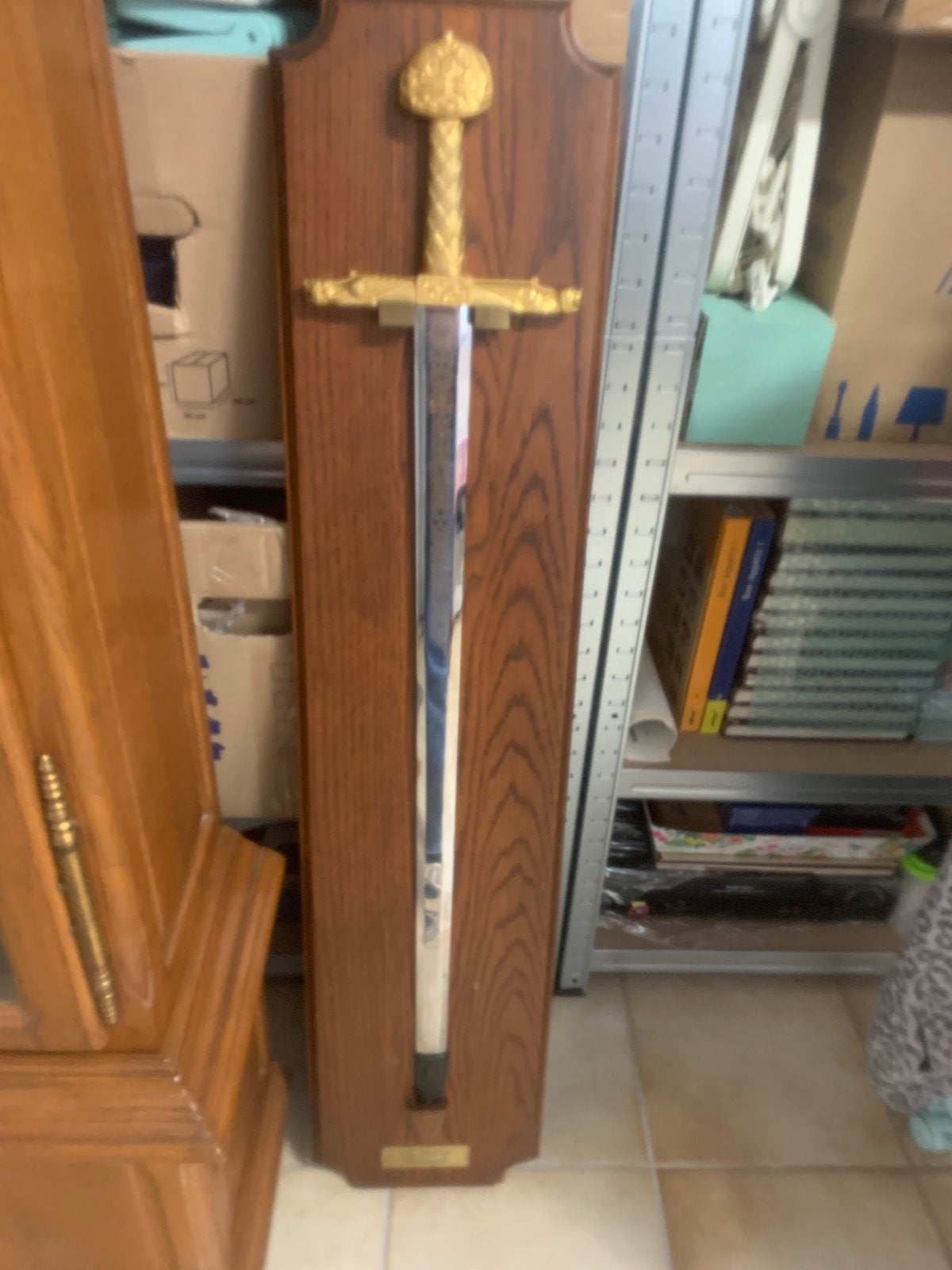 Epee de Charlemagne fabrication Tolede, Ophalen