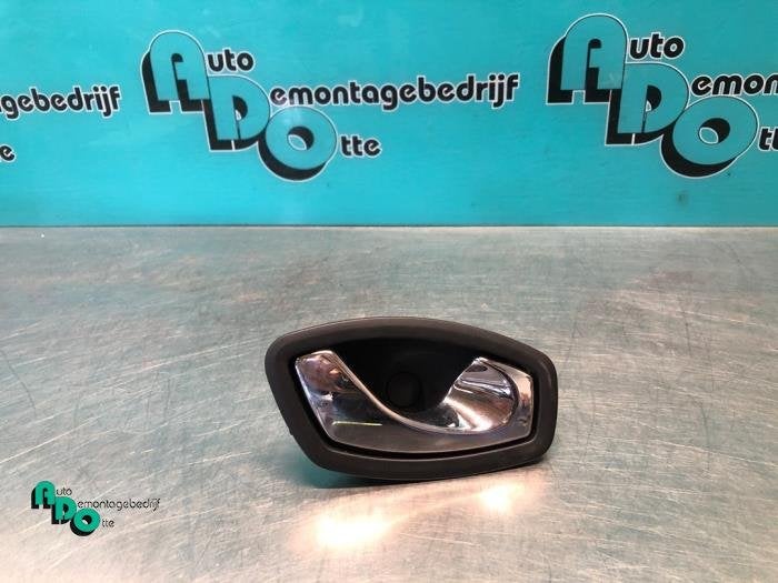 Poignée portière 4portes avant droite d'un Renault Clio (C, Renault, -, 3 mois de garantie, Utilisé
