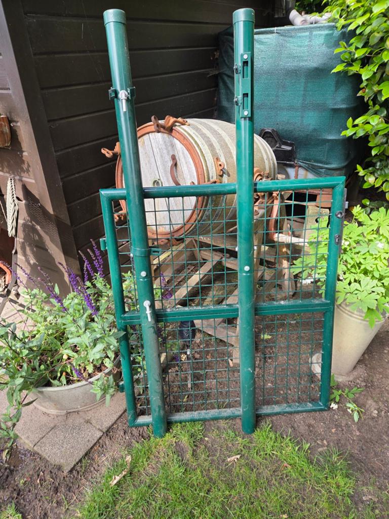 2 nieuwe metalen tuinhekjes., Tuin en Terras, Ophalen