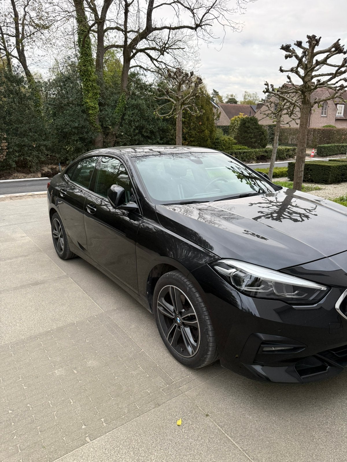 BMW 218i Gran coupé - model Sport-1ste eig-topconditie!, Auto's, BMW, Automaat, Stof, Euro 6, Zwart
