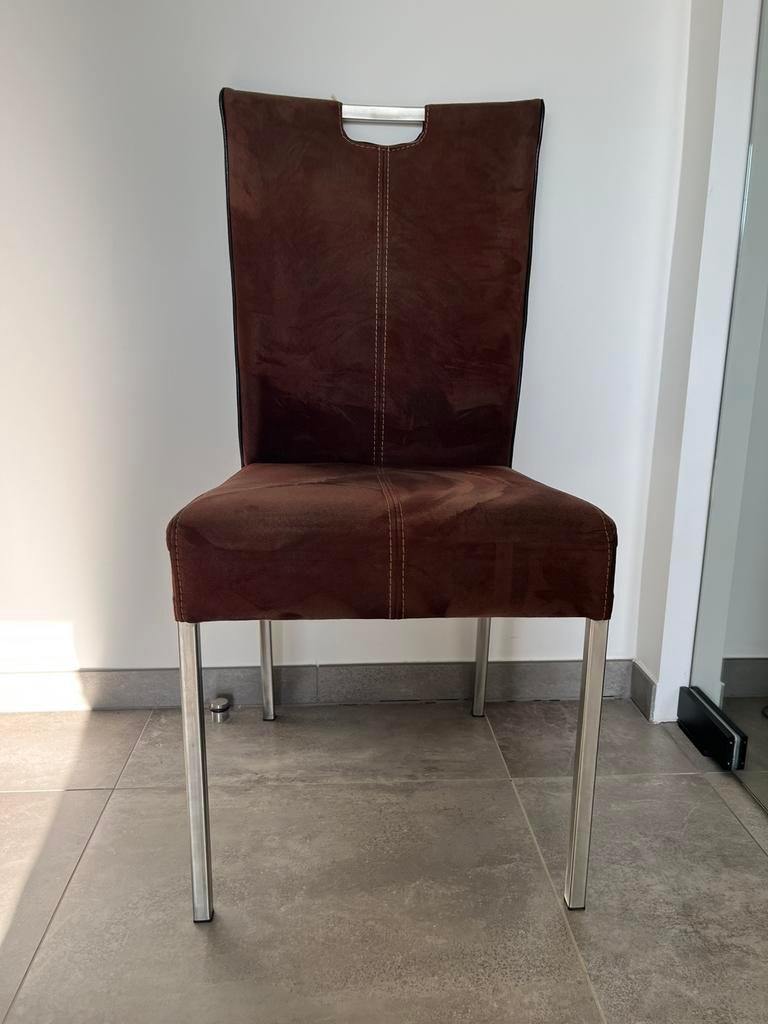 Chaise Clara en Silky brun, Maison & Meubles, Chaises, Utilisé, Une, Synthétique, Brun, Enlèvement
