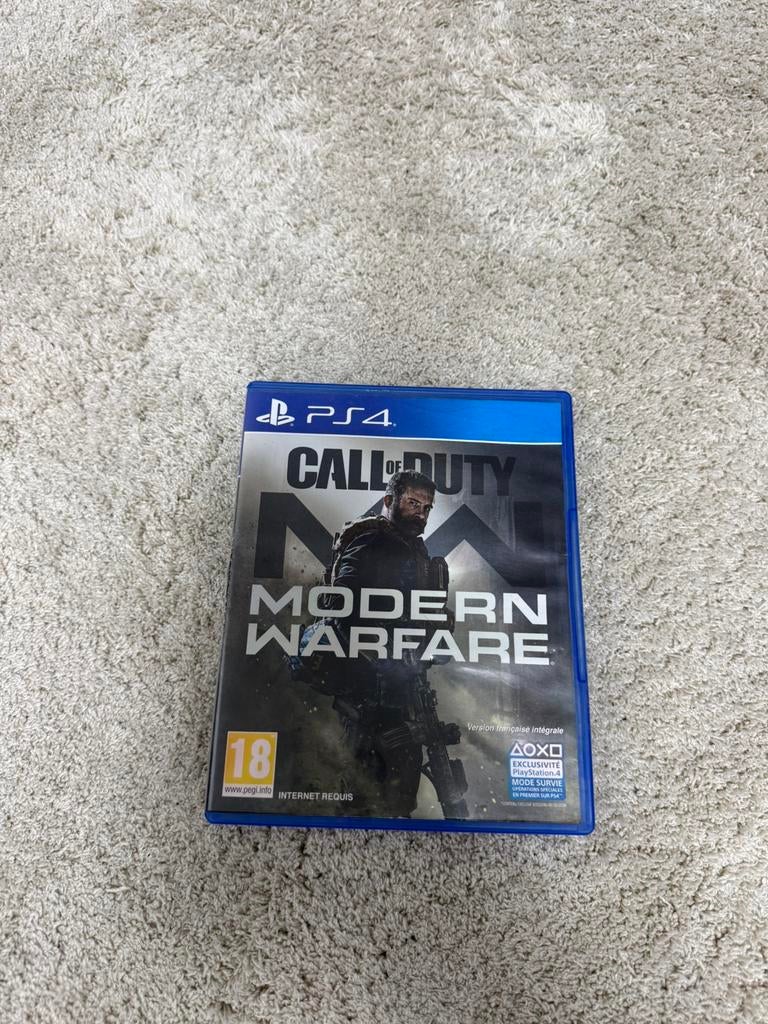 Ps4 Games - Modern Wardare, Enlèvement, Comme neuf