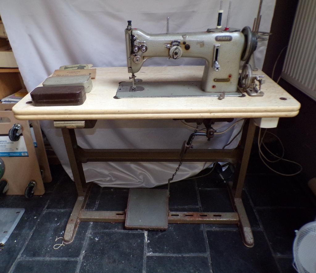 Industriele naaimachine Pfaff 138 monofase 220V, Ophalen, Naaimachine, Industrieel, Gebruikt