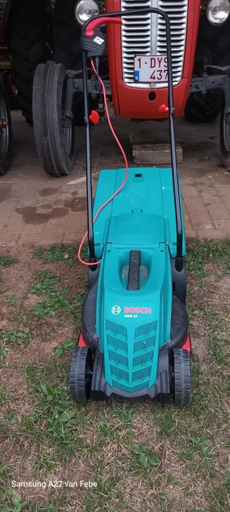 Bosch grasmachine elektrisch (kabel), Tuin en Terras, Grasmaaiers, Ophalen