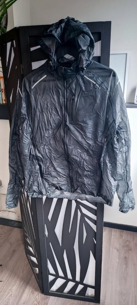 Decathlon Kiprun Regenjas, Ophalen of Verzenden, Zo goed als nieuw, Zwart