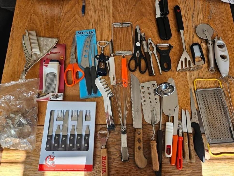 Keukenmateriaal, Enlèvement, Utilisé