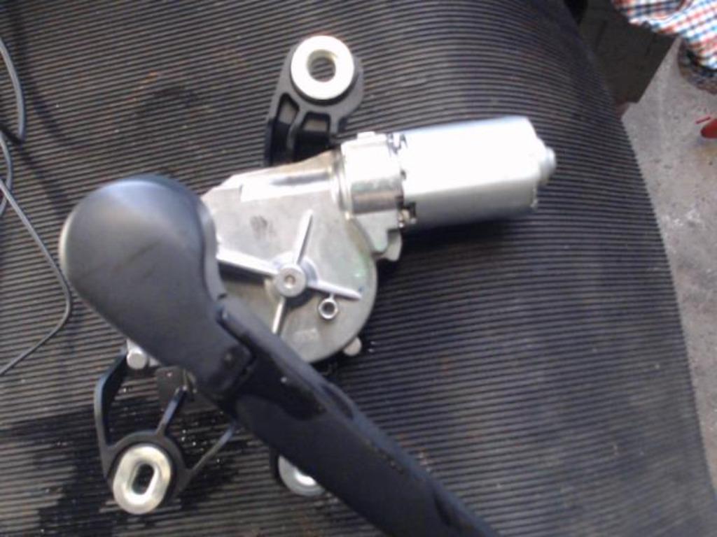 Moteur essuie glace arrière VW Polo 5 2014-2018 LP/13909, Enlèvement ou Envoi, Utilisé