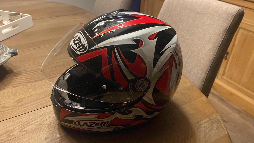 Motor helm, Motoren, Kleding | Motorhelmen, Ophalen, XS, Lazer