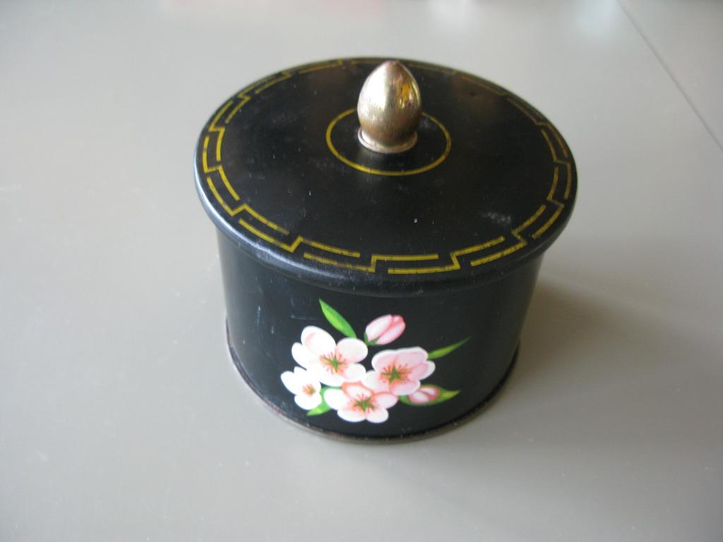 Cote d'or boite ronde " noir et fleurs rose, Enlèvement ou Envoi, Utilisé, Autre, Autres marques