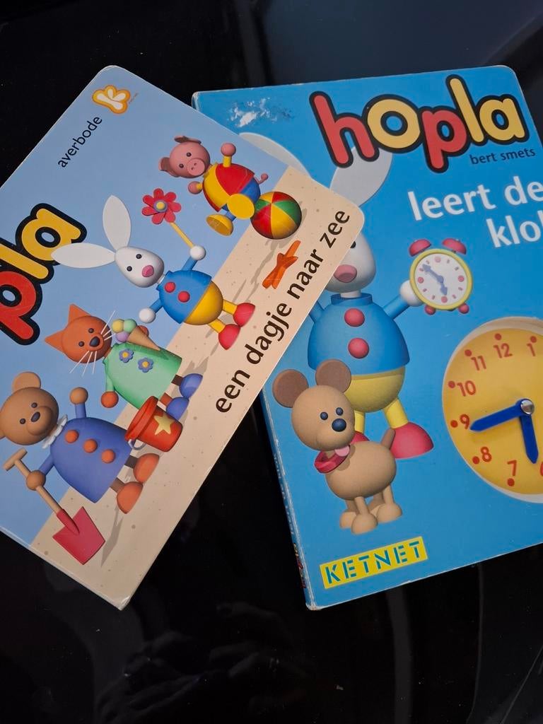 B. Smets  2 Hopla boekjes € 10, Enlèvement ou Envoi, Comme neuf, B. Smets