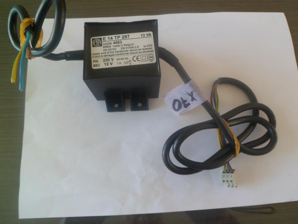 Transformateur d'isolation AC étanche 230-12VAC, 1A, 50-60Hz, Enlèvement ou Envoi, Utilisé