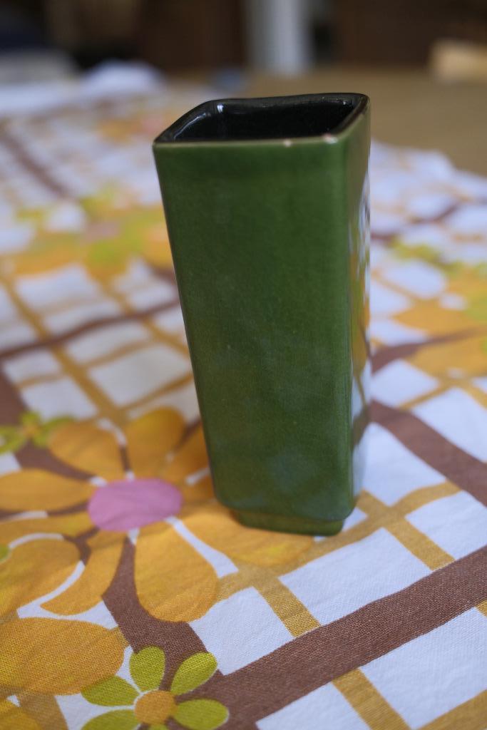 Vase petit gabarit Strehla, Ophalen of Verzenden