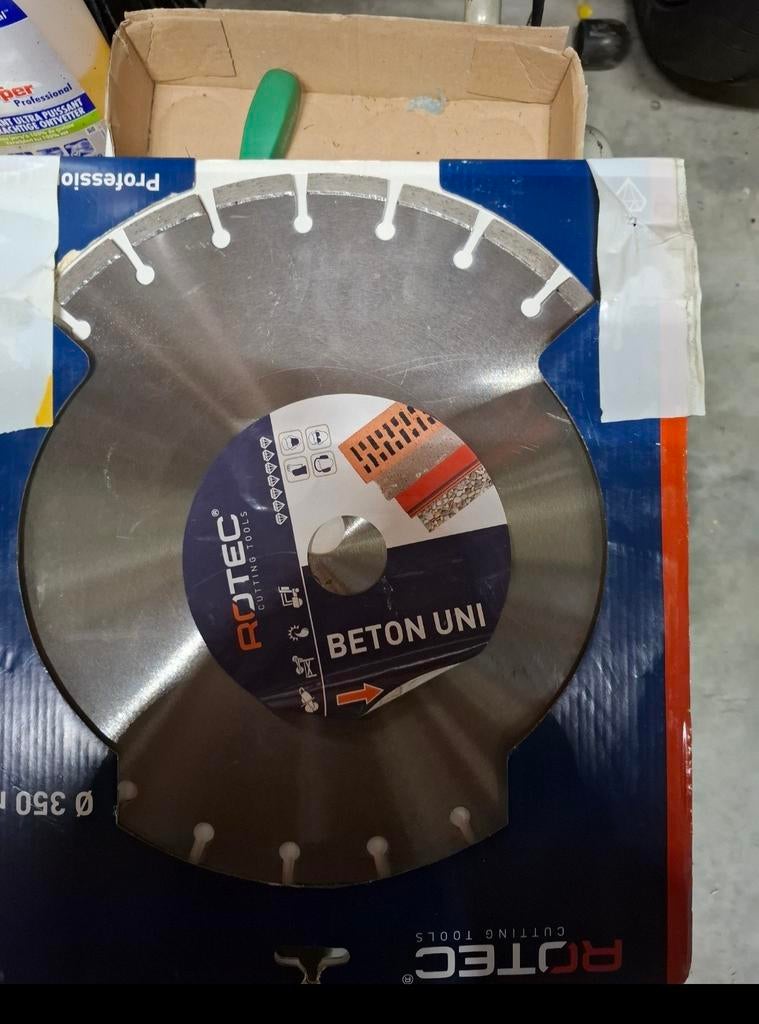 Disque pour tronçonneuse à essence