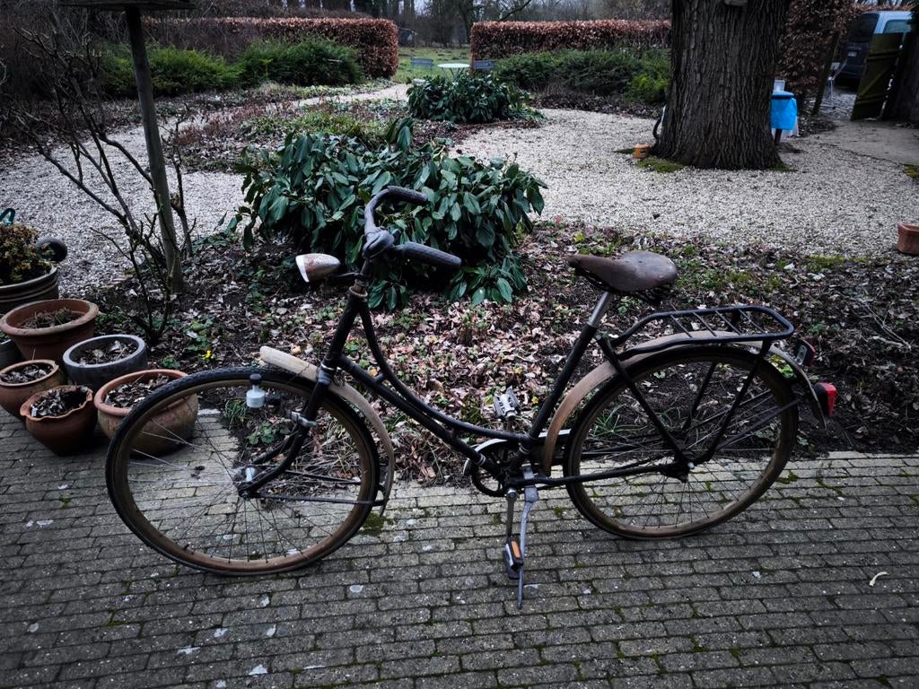 Antieke fiets met houten velgen en spatborden, Fietsen en Brommers, Fietsen | Oldtimers, Ophalen