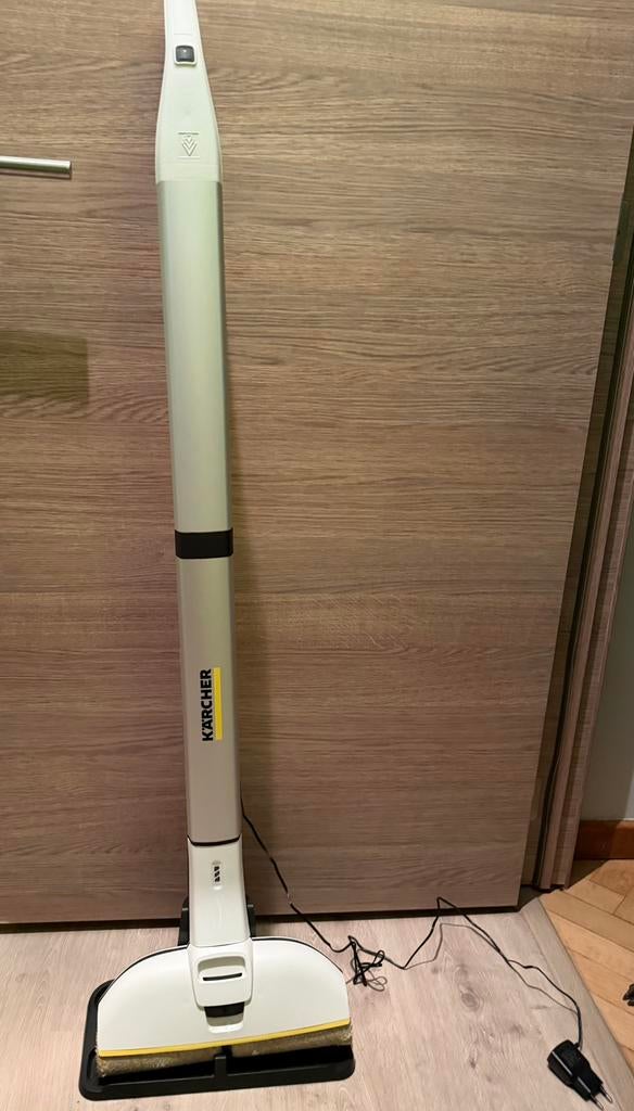 Balai nettoyeur Karcher EWM2, Ophalen of Verzenden, Bezem of Borstel