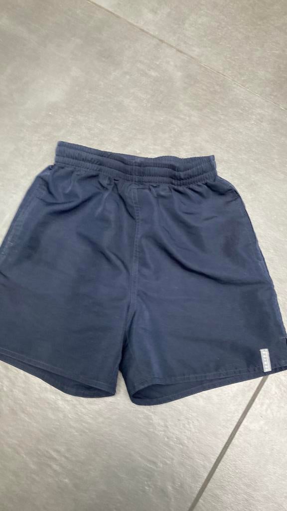 Nr 41: Donkerblauw short Domyos maat 110, Jongen of Meisje, Sport- of Zwemkleding, Ophalen of Verzenden, Domyos