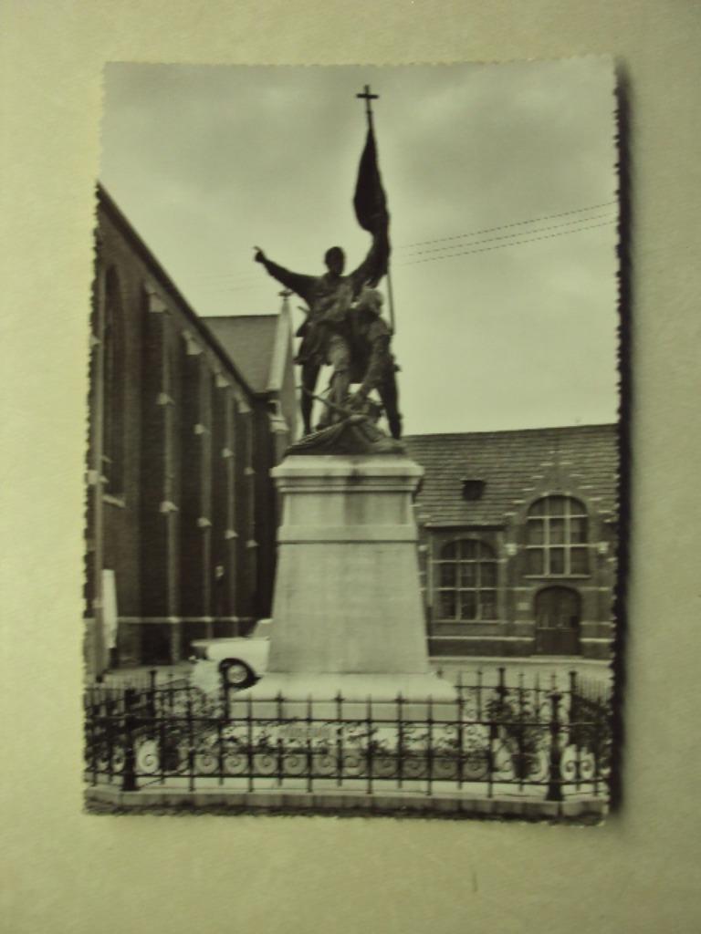 46217 - OVERMERE - STANDBEELD VAN DE BOERENKRIJG, Verzenden