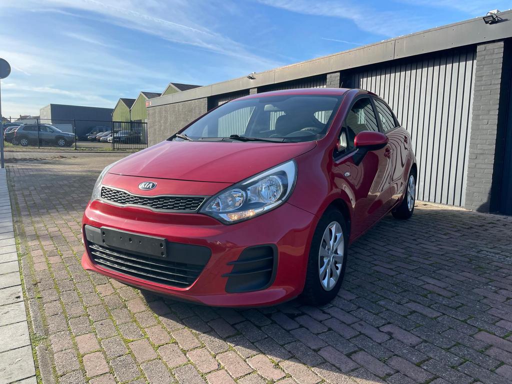 KIA RIO 2015 benzine 140xxxkm, Auto's, Kia, Bedrijf, Rio, Te koop, Benzine