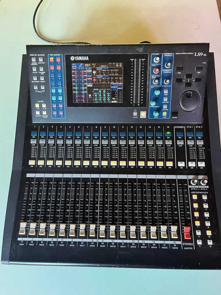 Yamaha LS9-16, mengpaneel in uitstekende staat, Audio, Tv en Foto, Professionele apparaten, Ophalen, Zo goed als nieuw