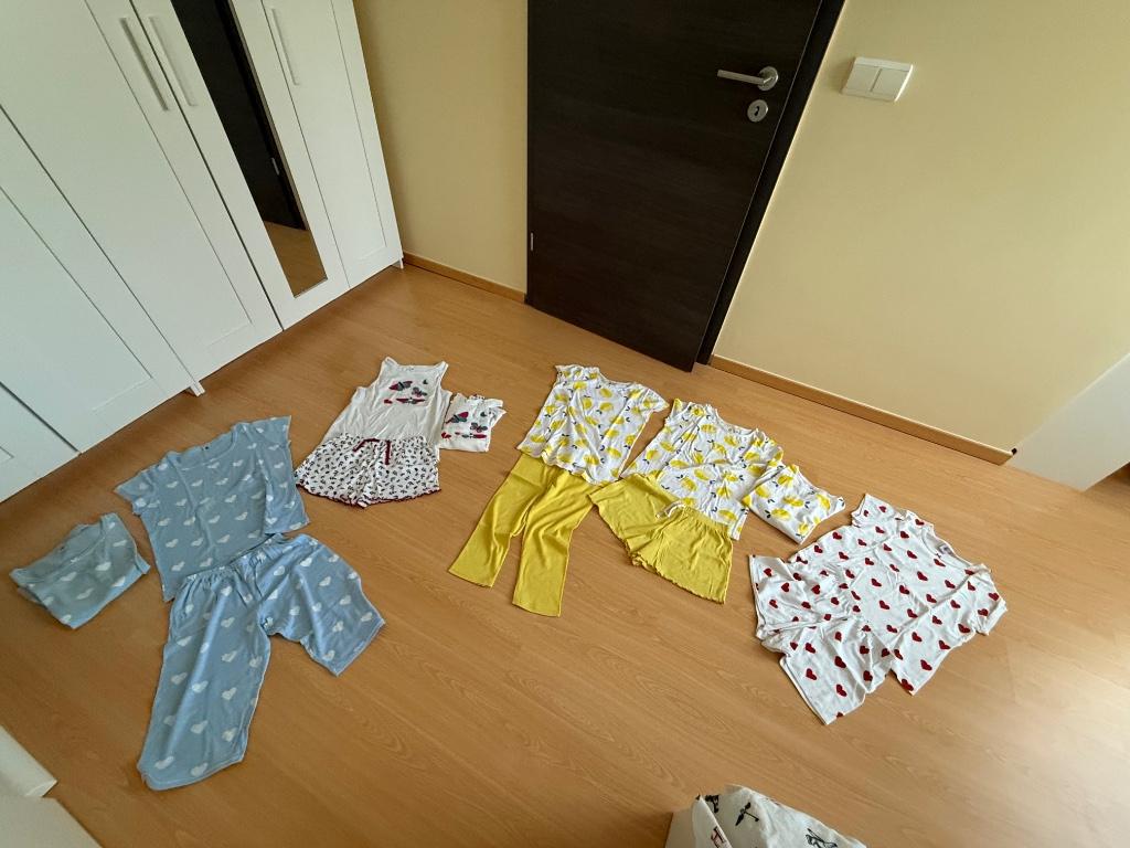 Lot de Pyjamas fille, Enlèvement ou Envoi, Utilisé, Fille, Vêtements de nuit ou Sous-vêtements