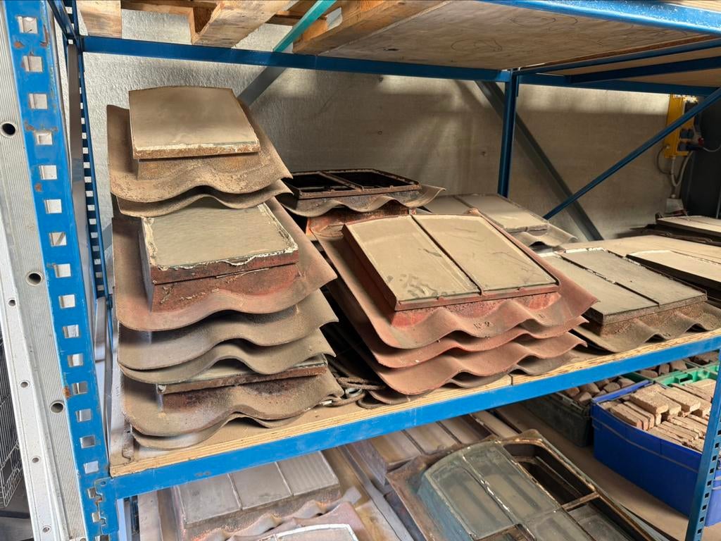 Oude dakvensters en dakramen groot assortiment, Ophalen, Gebruikt, Metaal