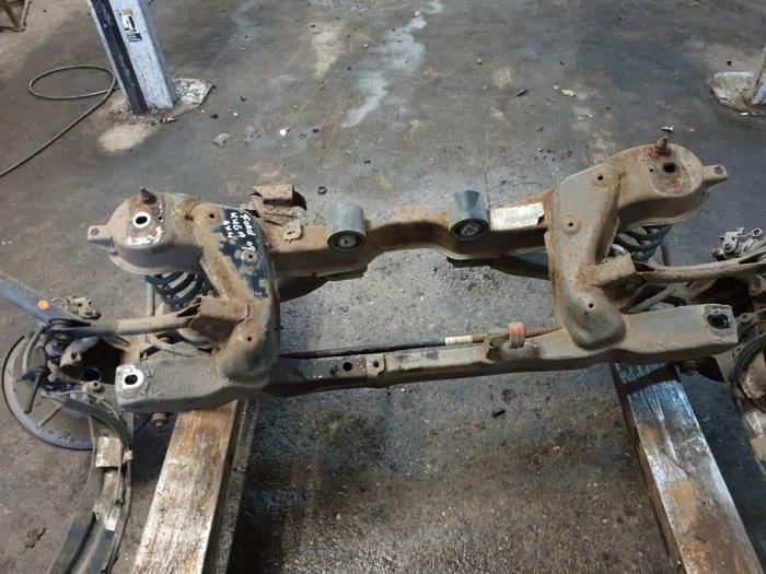 Faux châssis d'un Ford Kuga, Enlèvement ou Envoi, 3 mois de garantie, Utilisé, Ford