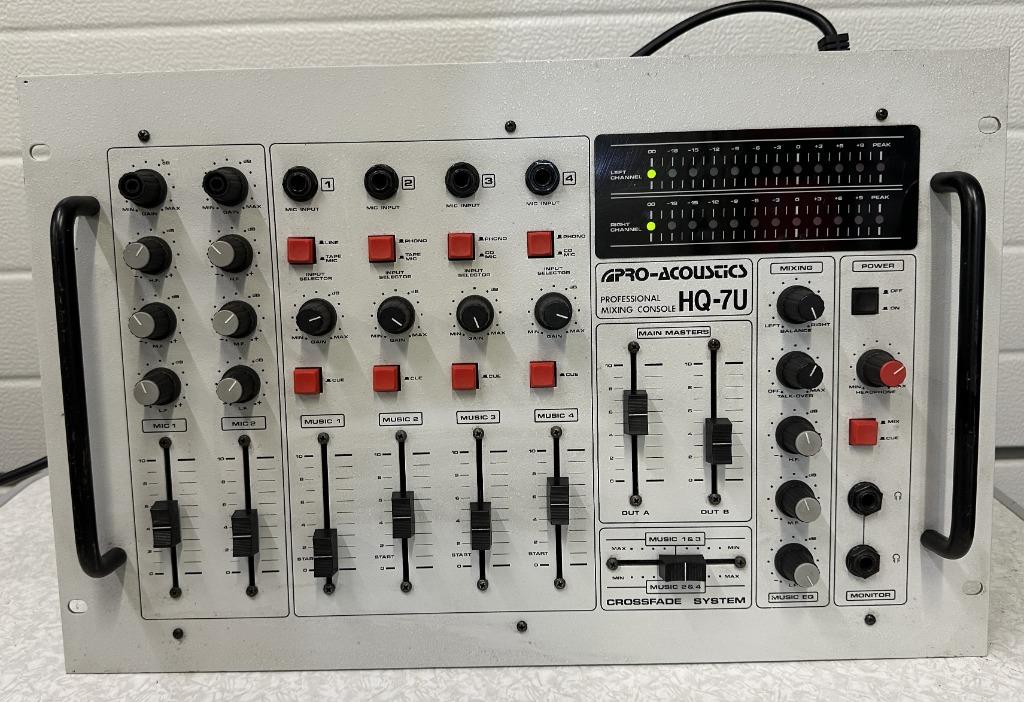 PRO acoustics HQ-7U Mengpaneel / Mixing Console, Muziek en Instrumenten, Ophalen, Gebruikt, Minder dan 5 kanalen, Microfooningang