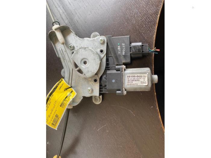 Mécanique vitre 4portes avant gauche d'un Ssang Yong Rexton, Enlèvement ou Envoi, 3 mois de garantie, Utilisé, SsangYong