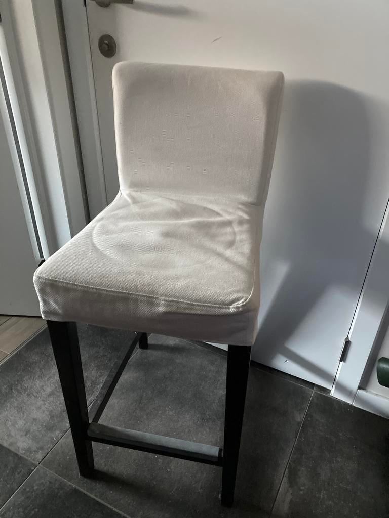 Siège de bar noir Ikea - 2 pièces disponibles, Enlèvement, Utilisé, Noir