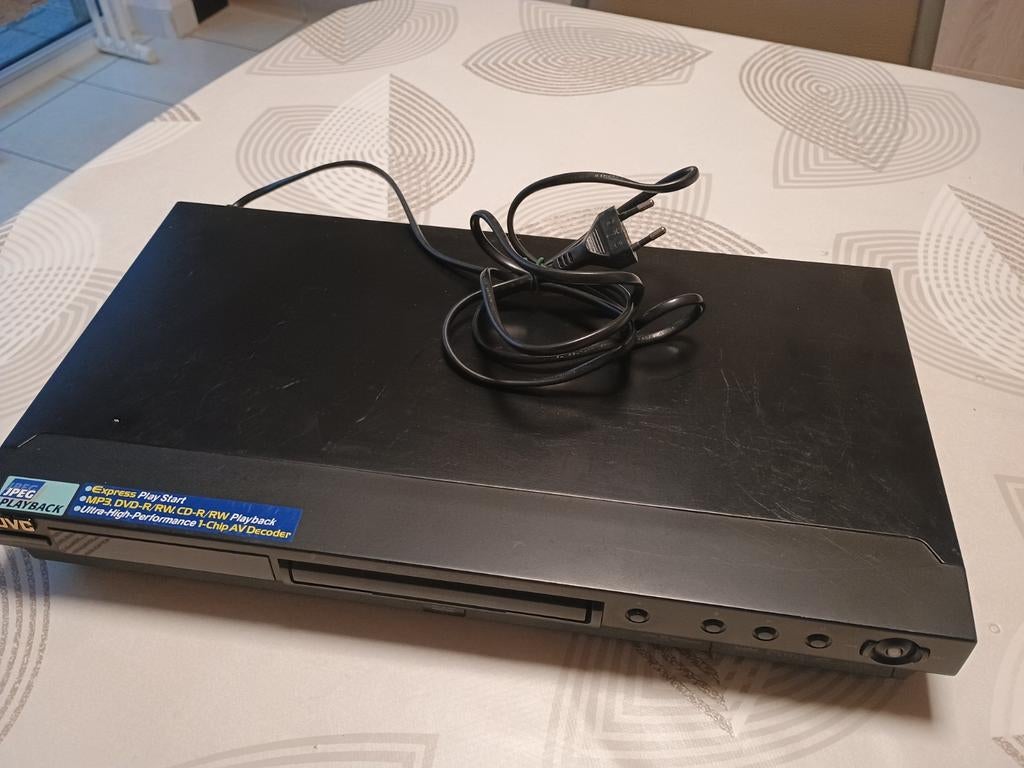 1 lecteur CD JVC sans télécommande, Enlèvement ou Envoi, Comme neuf