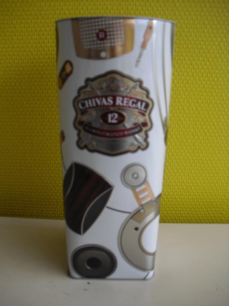 metalen koker Chivas Regal (LEEG), Enlèvement ou Envoi, Comme neuf, Emballage
