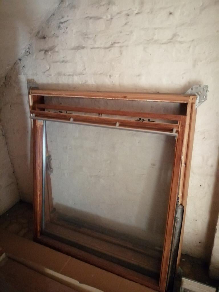 Velux 110 x 105, Ophalen, Gebruikt