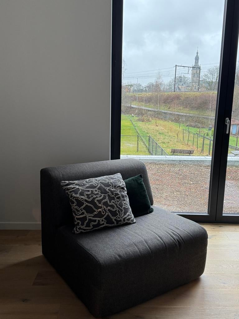 Comfortabele grijze eenzit, Ophalen, Zo goed als nieuw, Stof, Vintage