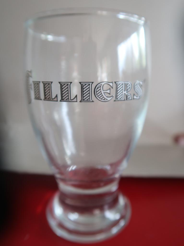 glazen Filliers wijnglazen portoglazen, Verzamelen, Glas en Drinkglazen, Ophalen of Verzenden, Zo goed als nieuw, Overige typen