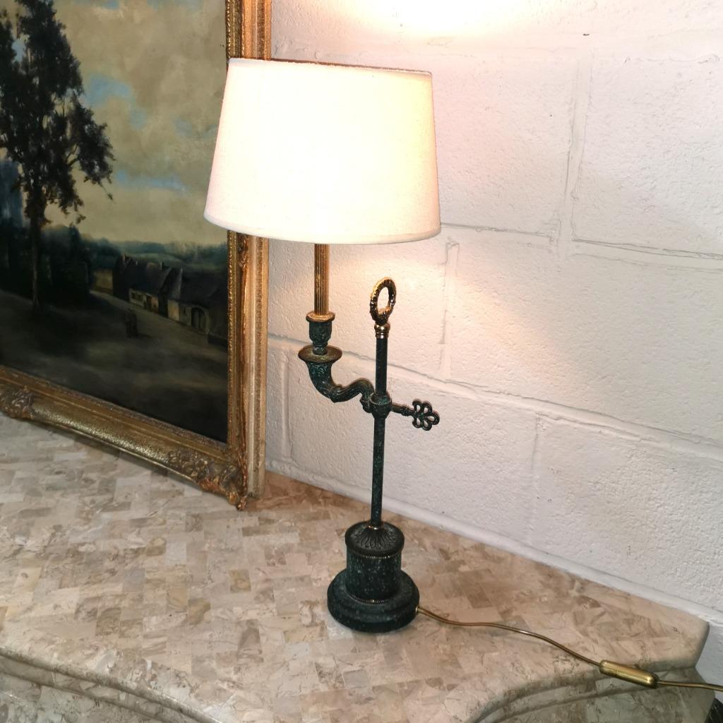 ancienne lampe de table en bronze lourd H 62cm L 25cm, Antiquités & Art, Enlèvement