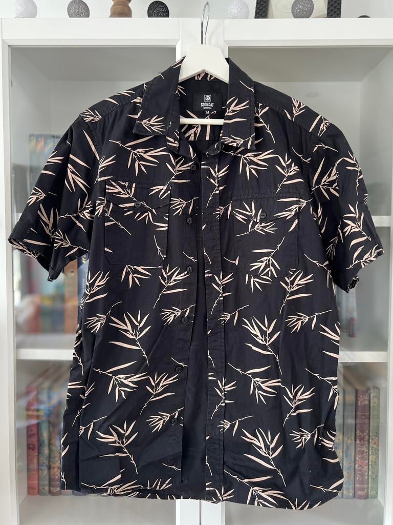 Chemise manches courtes Coolcat t.M, Vêtements | Hommes, Chemises, Comme neuf, Tour de cou 39/40 (M), Noir