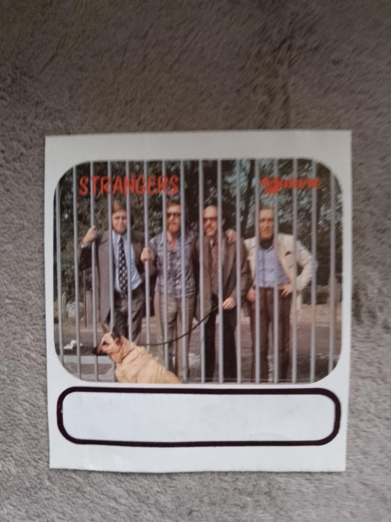 Sticker strangers, Verzamelen, Verzenden