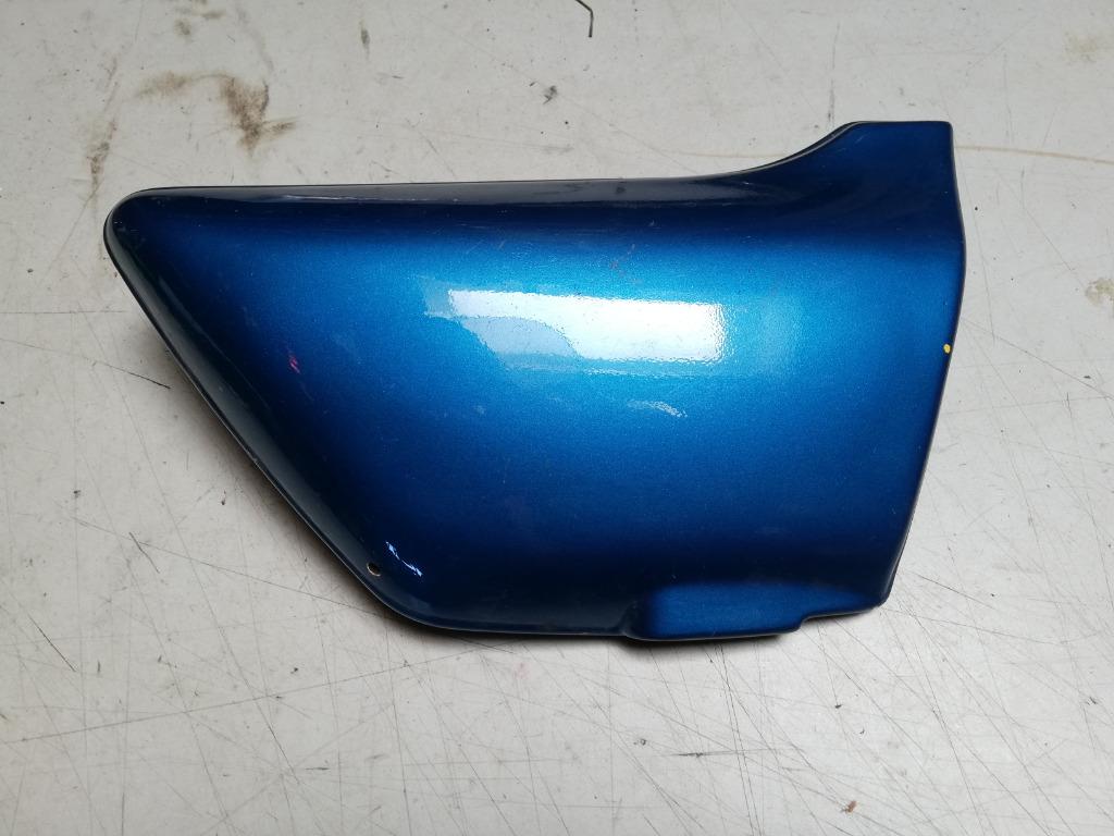kawasaki kz 550 rechter zijpaneel onder zadel, Ophalen of Verzenden, Gebruikt