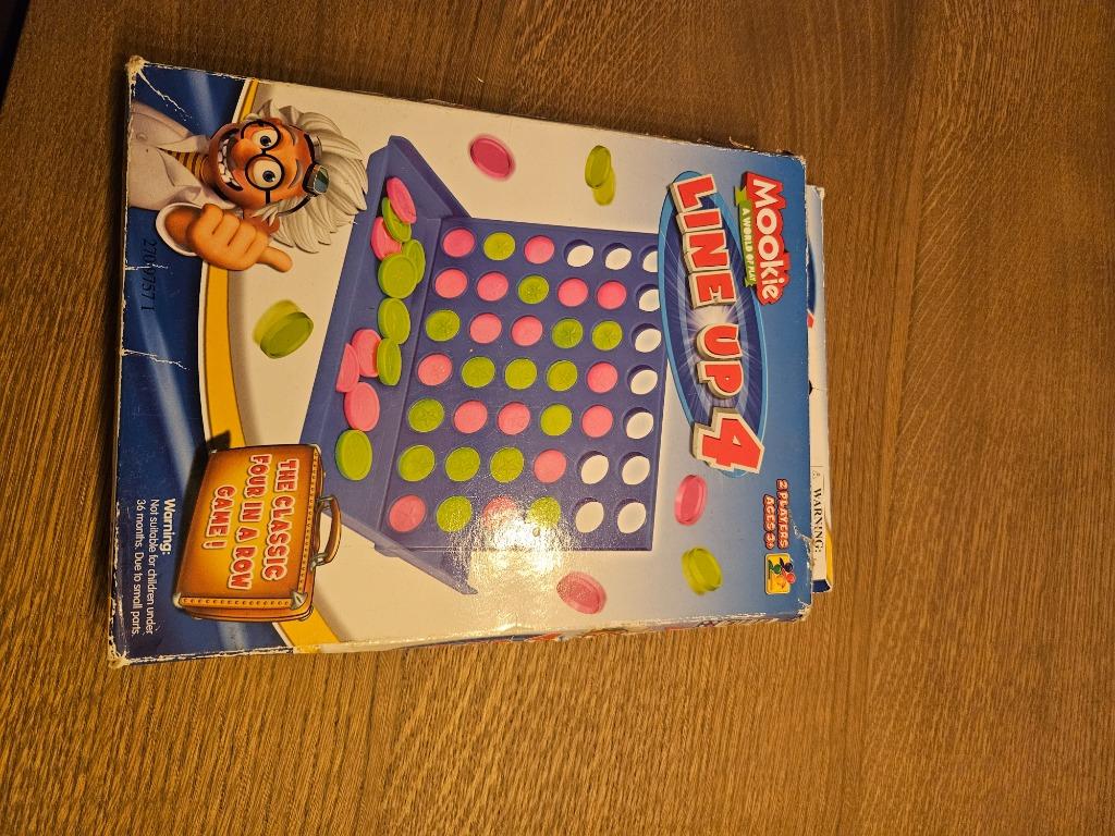 Spelletje vier op een rij, Ophalen, Gebruikt, Puzzelen