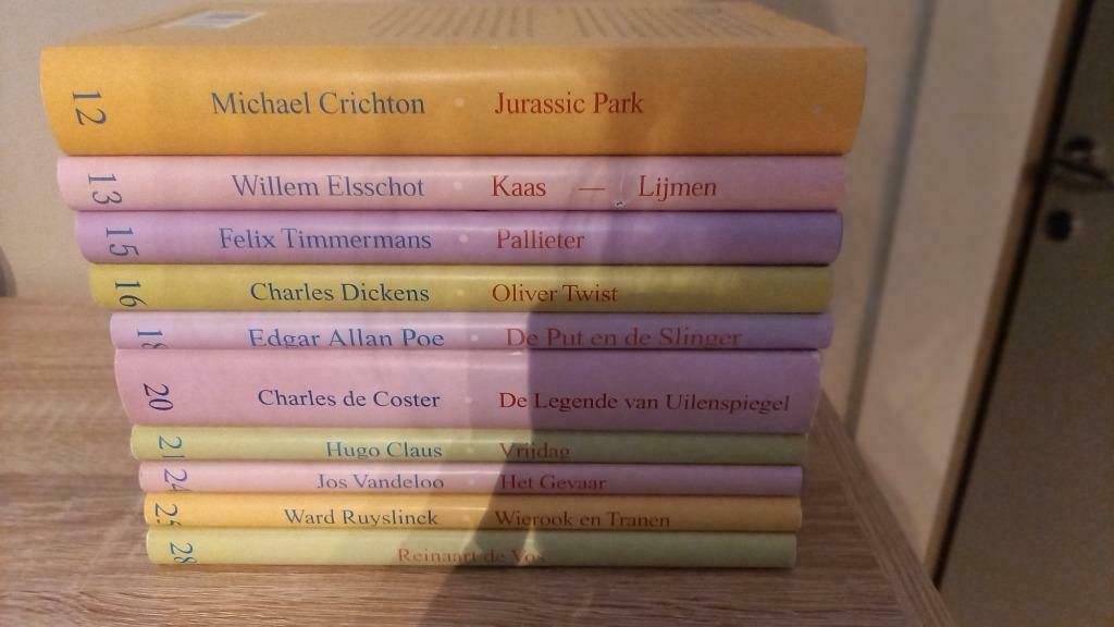 Bibliotheek van het laatste nieuws - 5 euro per boek, Enlèvement ou Envoi