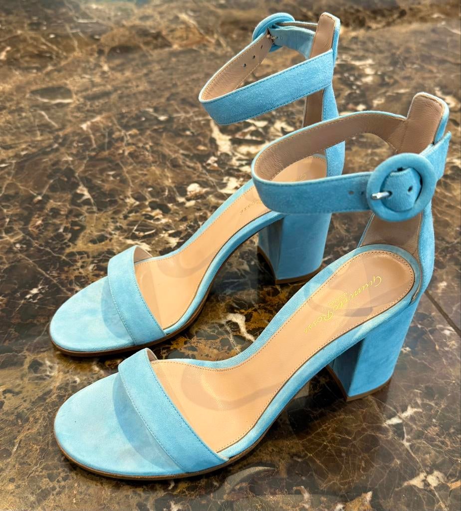 Gianvito Rossi Versilia 85 taille 39, Gianvito Rossi, Enlèvement ou Envoi, Escarpins, Porté